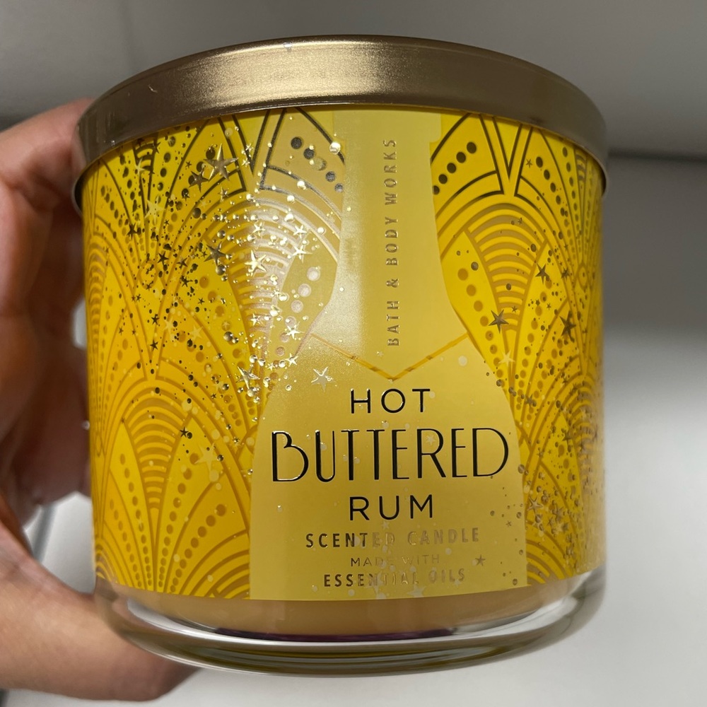 Bath & Body Works 3 wick candle